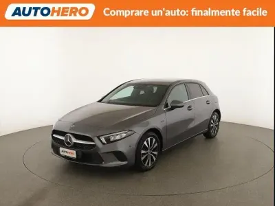 Usata Mercedes A250 Business 160 CV (117 kW) 2021 Grigio Berlina