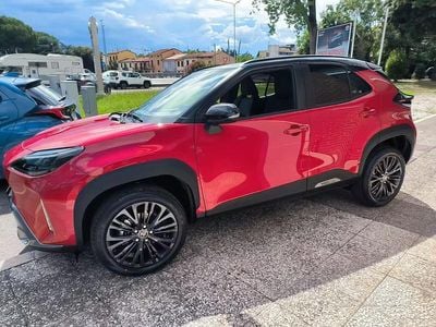 Usata Toyota Yaris Cross 106 CV (77 kW) 2023 Rosso SUV