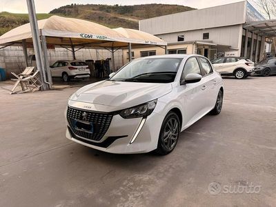 Usata Peugeot 208 Allure 101 CV (74 kW) 2021 Bianco Utilitaria