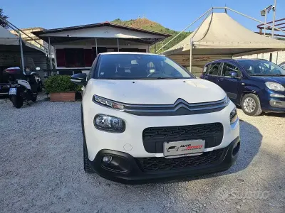 Usata Citroën C3 Shine 102 CV (75 kW) 2018 Bianco Utilitaria