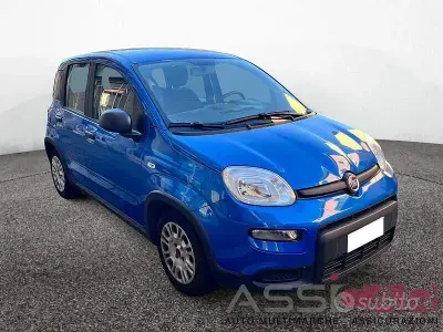 Usata Fiat Panda S 70 CV (51 kW) 2024 Blu Utilitaria