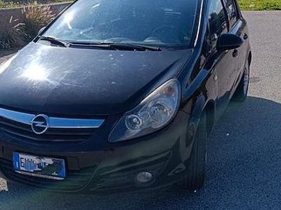 Usata Opel Corsa 2011 Nero Utilitaria
