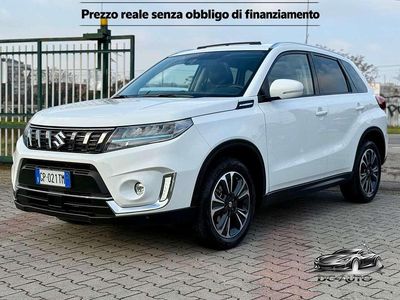 Usata Suzuki Vitara 102 CV (75 kW) 2023 Bianco SUV
