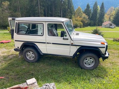 Bianco Usata 1988 Mercedes 200 Station wagon | 18.000 €