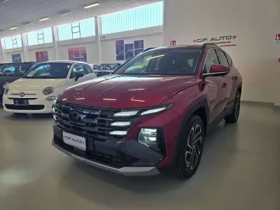 Nuova Hyundai Tucson 160 CV (117 kW) 2026 Bordeaux SUV