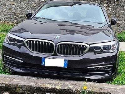 Usado BMW 520 Efficient Dynamics 190 HP (139 kW) 2019 Castanho Carrinha