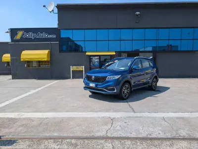 Nuova DFSK Glory 580 145 CV (106 kW) 2025 Blue metallizzato SUV