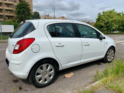 usata Opel Corsa 4ª serie - 2011