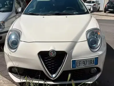 Usata Alfa Romeo MiTo 95 CV (69 kW) 2011 Utilitaria