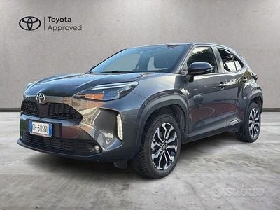 Usata Toyota Yaris Cross Trend 116 CV (85 kW) 2021 Grigio SUV