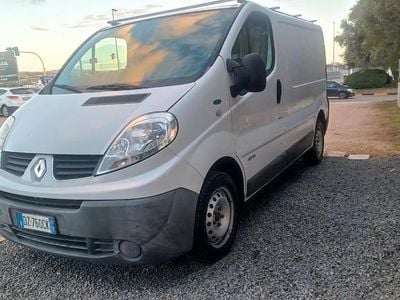 Usata Renault Trafic 114 CV (83 kW) 2009 Bianco Monovolume