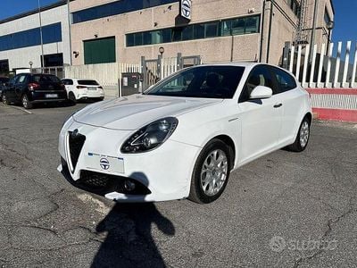 Usata Alfa Romeo Giulietta 120 CV (88 kW) 2016 Bianco Berlina