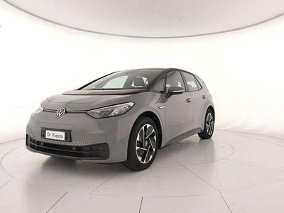 Moonstone grey nero Usata 2023 VW ID.3 Pro Performance Utilitaria | 29.450 € (Cara)