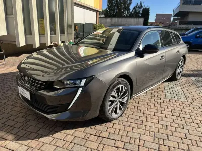 Nuova Peugeot 508 SW Allure 131 CV (96 kW) 2025 Grigio metallizzato Station wagon