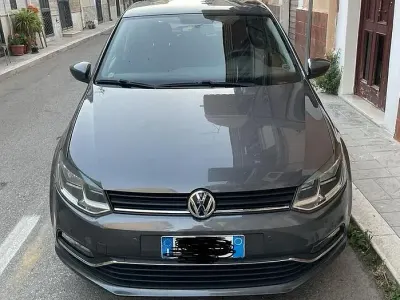 Usata VW Polo 85 CV (62 kW) 2015 Grigio Berlina