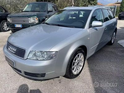 Usata Audi A4 130 CV (95 kW) 2004 Grigio Station wagon