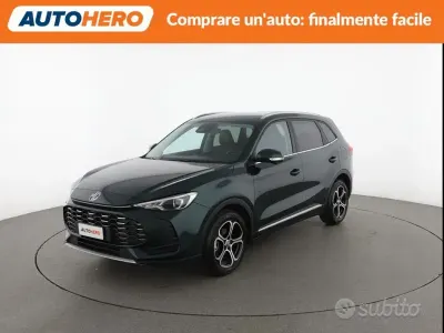 Usado MG ZS Comfort 116 CV (85 kW) 2025 Verde SUV