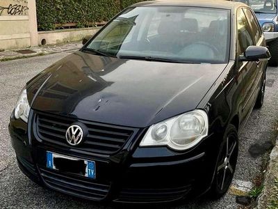 Usata VW Polo Comfortline 64 CV (47 kW) 2005 Nero Berlina