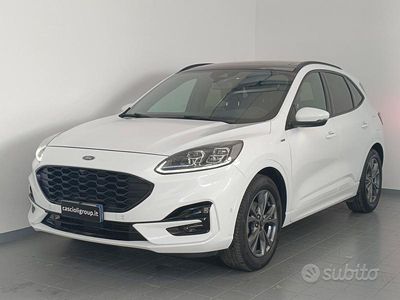 Usata Ford Kuga ST 119 CV (87 kW) 2021 Bianco SUV