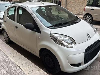 Usata Citroën C1 68 CV (50 kW) 2011 Bianco Utilitaria