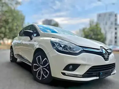 Usata Renault Clio IV 73 CV (53 kW) 2018 Berlina