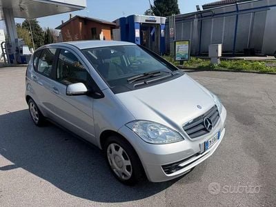 Usata Mercedes A160 95 CV (69 kW) 2012 Grigio Berlina