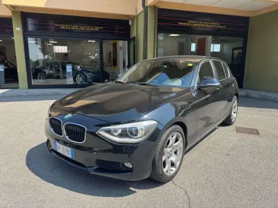 Usata BMW 116 Sport Line 116 CV (85 kW) 2014 Nero Utilitaria
