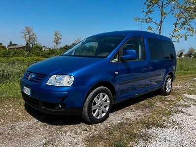 Usata VW Caddy Life 105 CV (77 kW) 2009 Blu Monovolume