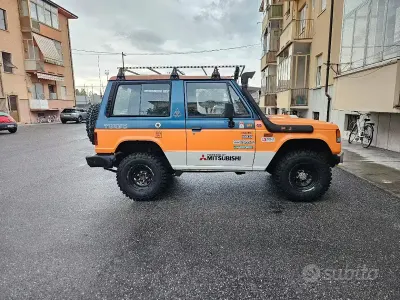 Usata Mitsubishi Pajero 95 CV (69 kW) 1988 SUV