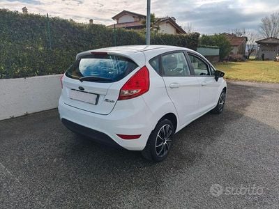 Usata Ford Fiesta 97 CV (71 kW) 2009 Utilitaria