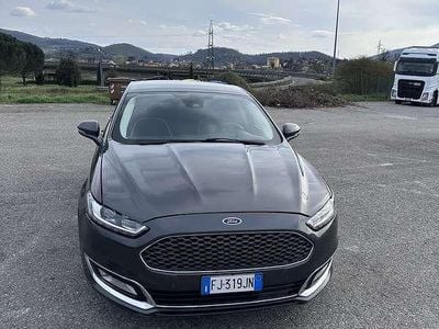 Usata Ford Mondeo Vignale 150 CV (110 kW) 2017 Berlina