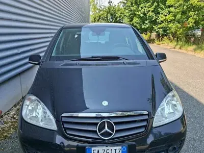 Usata Mercedes A180 109 CV (80 kW) 2010 Monovolume