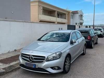 Usata Mercedes A180 Executive 109 CV (80 kW) 2013 Grigio Berlina
