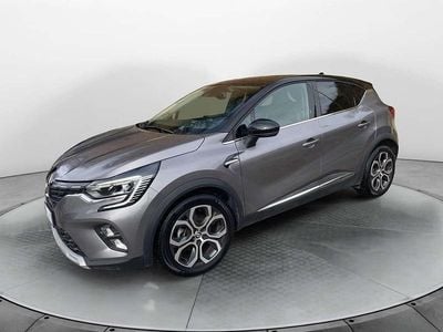 Usata Renault Captur Techno 143 CV (105 kW) 2022 Grigio SUV
