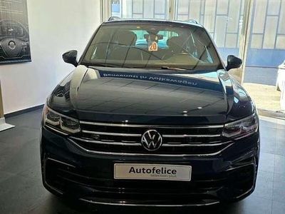 Usata VW Tiguan R-line 150 CV (110 kW) 2022 Blu/azzurro SUV