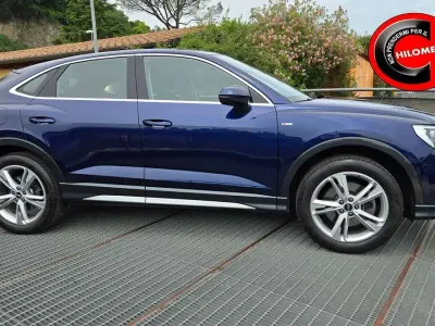 Usata Audi Q3 Sportback S-Line 245 CV (180 kW) 2022 Blu navarra SUV