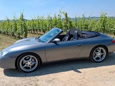 Usata Porsche 997 2005 Grigio Cabrio