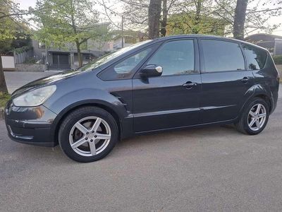 Usata Ford S-MAX S 140 CV (102 kW) 2007 Nero Monovolume
