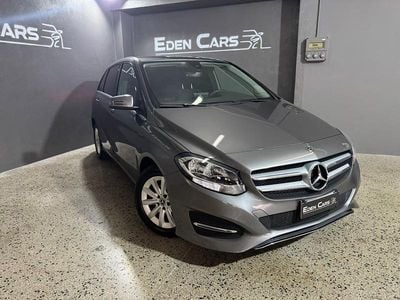 Usata Mercedes B180 Premium 109 CV (80 kW) 2017 Grigio Utilitaria