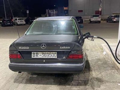 Usata Mercedes C250 126 CV (92 kW) 1992