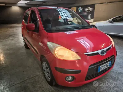 Usata Hyundai i10 66 CV (48 kW) 2010 Rosso Utilitaria