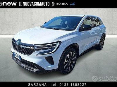 Usata Renault Austral Techno 199 CV (146 kW) 2023 Bianco SUV