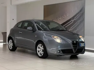 Usata Alfa Romeo MiTo Distinctive 120 CV (88 kW) 2009 Grigio Utilitaria