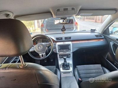 Begagnad VW Passat Comfortline 150 HK (110 kW) 2010 Grå Kombi