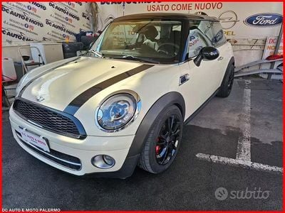 Usata Mini Cooper D 150 CV (110 kW) 2010 Nero Utilitaria