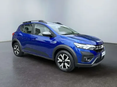 Usata Dacia Sandero Expression 101 CV (74 kW) 2023 Blu/azzurro Berlina