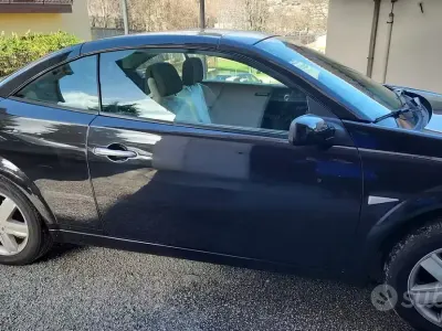 Usata Renault Mégane Cabriolet 120 CV (88 kW) 2003 Nero Cabrio