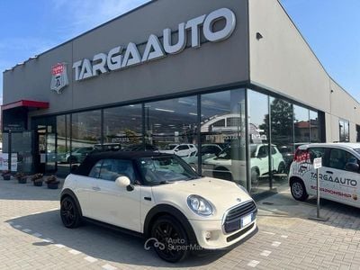 Usata Mini Cooper S Cabriolet 136 CV (100 kW) 2016 Cabrio