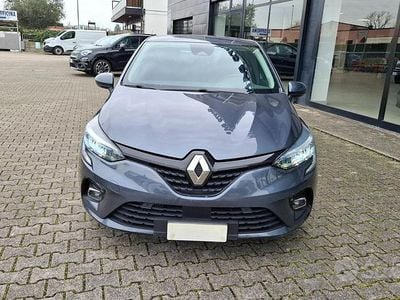 Usata Renault Clio V Business 101 CV (74 kW) 2020 Grigio Berlina
