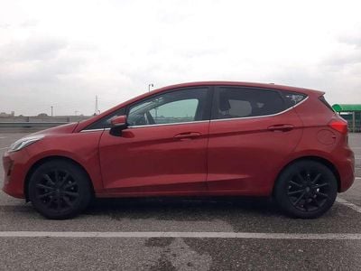 Usata Ford Fiesta Titanium 75 CV (55 kW) 2020 Rosso Berlina